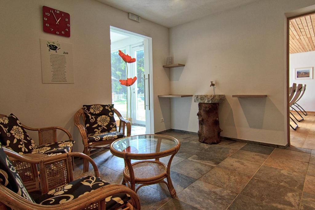 Hotel Pine Tires Εξωτερικό φωτογραφία