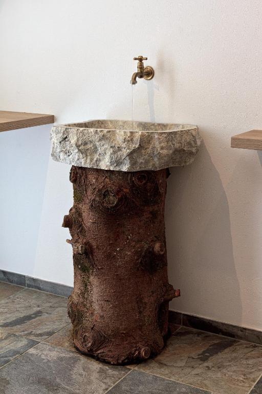 Hotel Pine Tires Εξωτερικό φωτογραφία